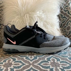 Nike Air Max Bella Training Shoe Size 8